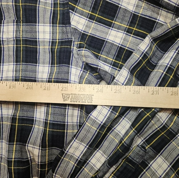 L.L. Bean XL Large Scotch Plaid Flannel Mens Shirt 228061 - Picture 7 of 10
